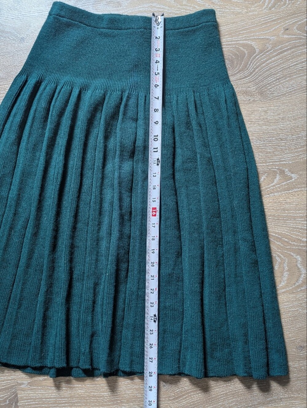 19 Avenue Vintage Women's Forest Green Sweater Knit Pleated Midi Skirt - Picture 6 of 10
